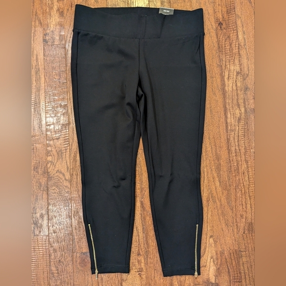 Torrid NWT Studio Ponte Slim Fix Black Zip Hem Pixie Pant 1x - Picture 4 of 15